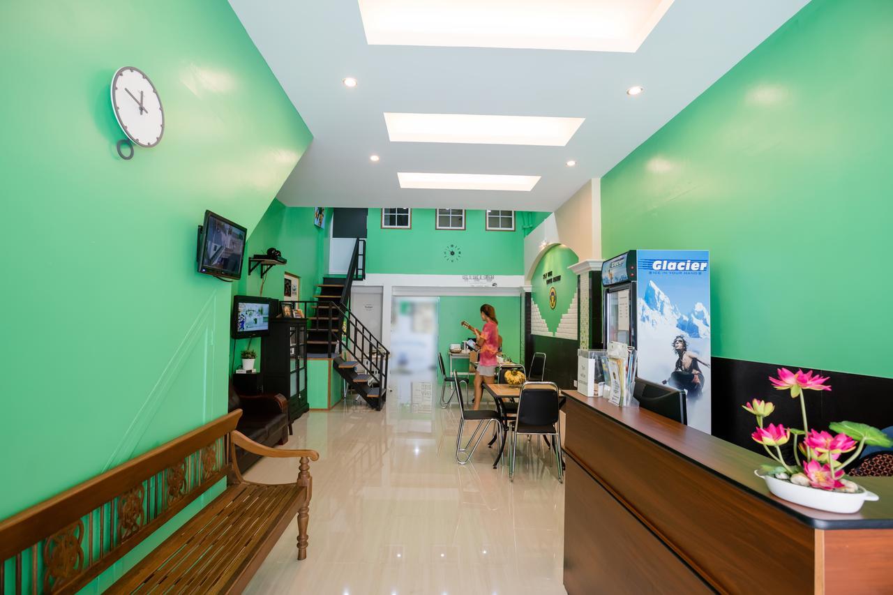 Little Monkey Hostel Yangon Luaran gambar